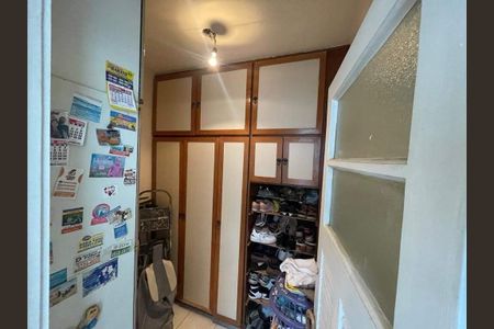 Apartamento à venda com 77m², 2 quartos e 1 vaga