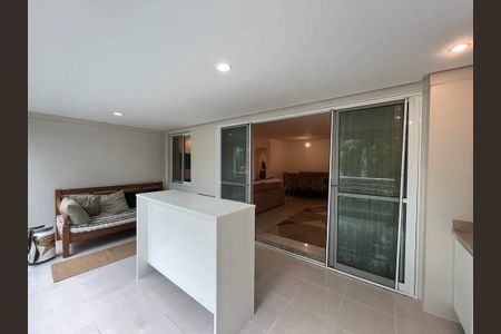 Apartamento à venda com 160m², 3 quartos e 2 vagas