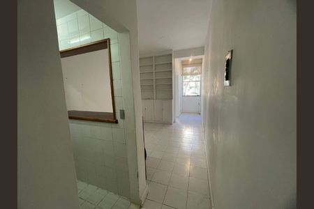 Apartamento à venda com 35m², 1 quarto e sem vaga