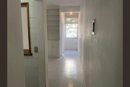 Apartamento à venda com 35m², 1 quarto e sem vaga