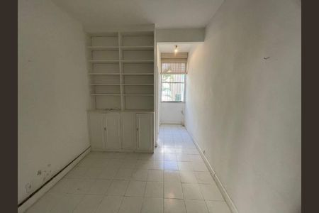 Apartamento à venda com 35m², 1 quarto e sem vaga