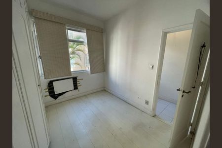 Apartamento à venda com 35m², 1 quarto e sem vaga