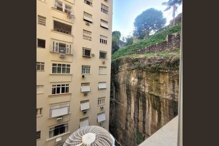 Apartamento à venda com 111m², 2 quartos e sem vaga
