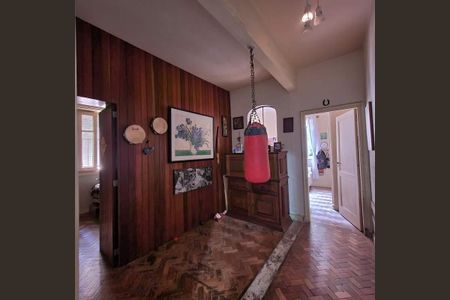 Apartamento à venda com 111m², 2 quartos e sem vaga