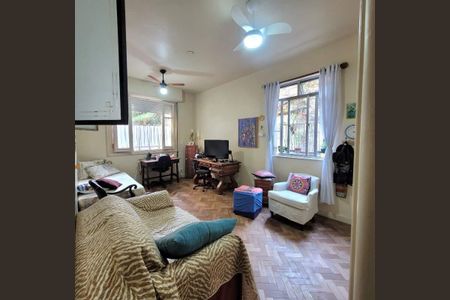 Apartamento à venda com 111m², 2 quartos e sem vaga