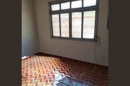 Casa à venda com 235m², 8 quartos e 1 vaga