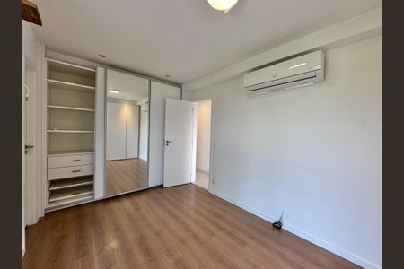 Apartamento à venda com 156m², 3 quartos e 2 vagas Apartamento à venda com 156m², 3 quartos e 2 vagasSuíte 3
