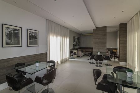 Apartamento à venda com 156m², 3 quartos e 2 vagas Apartamento à venda com 156m², 3 quartos e 2 vagasÁrea comum