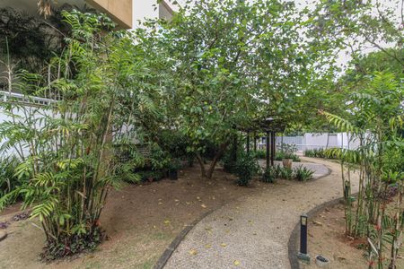 Apartamento à venda com 156m², 3 quartos e 2 vagas Apartamento à venda com 156m², 3 quartos e 2 vagasÁrea comum