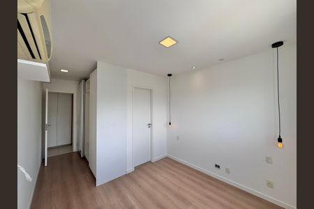 Apartamento à venda com 156m², 3 quartos e 2 vagas Apartamento à venda com 156m², 3 quartos e 2 vagasSuíte 1