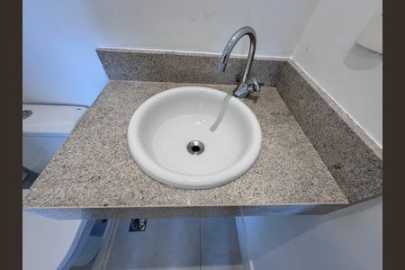 Apartamento à venda com 156m², 3 quartos e 2 vagas Apartamento à venda com 156m², 3 quartos e 2 vagasLavabo