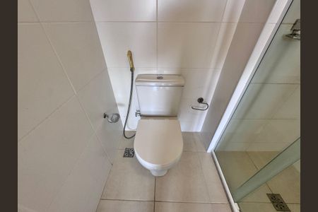 Apartamento à venda com 156m², 3 quartos e 2 vagas Apartamento à venda com 156m², 3 quartos e 2 vagasSuíte 2 - Banheiro