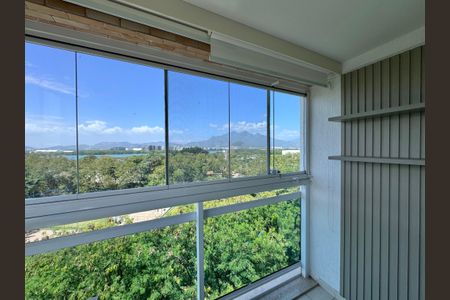 Apartamento à venda com 156m², 3 quartos e 2 vagas Apartamento à venda com 156m², 3 quartos e 2 vagasSuíte 3 - Varanda