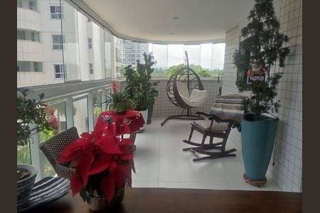 Apartamento à venda com 151m², 4 quartos e 3 vagas