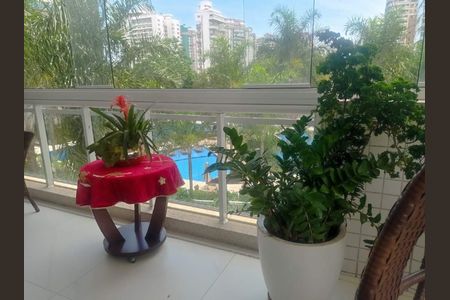 Apartamento à venda com 151m², 4 quartos e 3 vagas