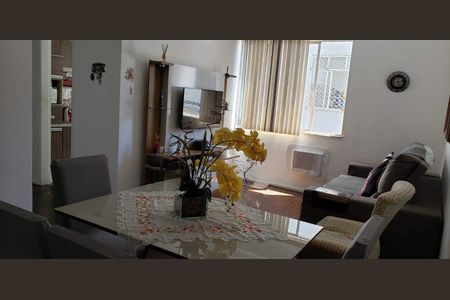 Apartamento à venda com 73m², 2 quartos e 1 vaga