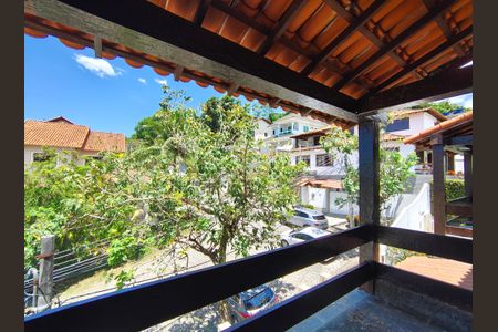 Casa de condomínio à venda com 351m², 4 quartos e 4 vagasSacada Suíte 1