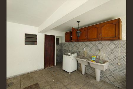 Casa de condomínio à venda com 351m², 4 quartos e 4 vagasÁrea de Serviço