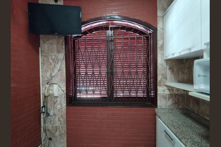 Casa de condomínio à venda com 351m², 4 quartos e 4 vagasSala