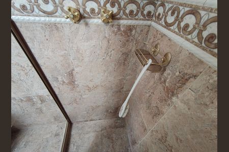 Casa de condomínio à venda com 351m², 4 quartos e 4 vagasBanheiro da Suíte 1