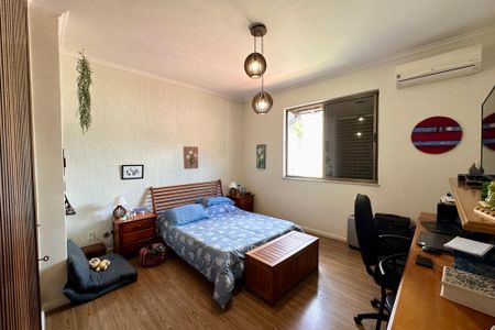 Apartamento à venda com 169m², 3 quartos e 1 vagaQuarto 2