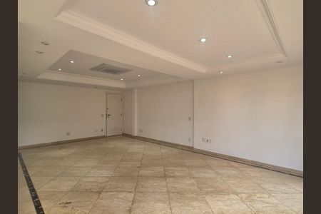 Apartamento à venda com 243m², 3 quartos e 3 vagas Apartamento à venda com 243m², 3 quartos e 3 vagasSala