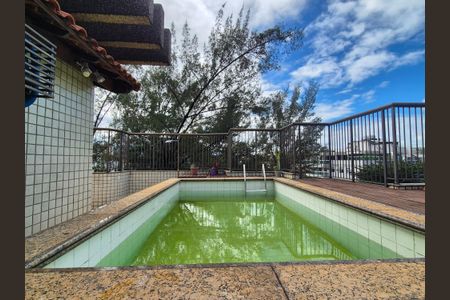 Apartamento à venda com 243m², 3 quartos e 3 vagas Apartamento à venda com 243m², 3 quartos e 3 vagasÁrea comum