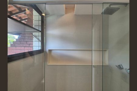 Apartamento à venda com 243m², 3 quartos e 3 vagas Apartamento à venda com 243m², 3 quartos e 3 vagasBanheiro da Suíte