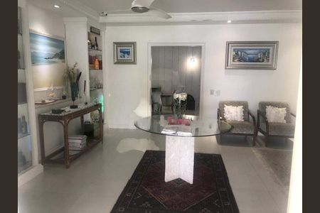 Casa à venda com 4 quartos, 540m² em Barra da Tijuca, Rio de Janeiro