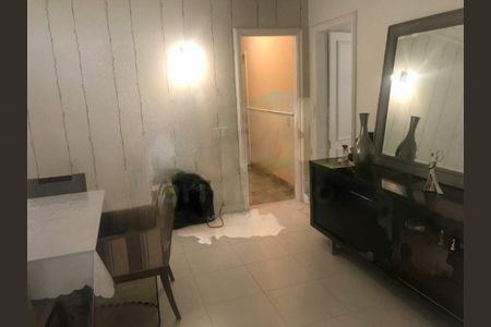 Casa à venda com 4 quartos, 540m² em Barra da Tijuca, Rio de Janeiro