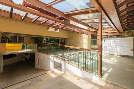 Casa à venda com 1005m², 5 quartos e 12 vagas