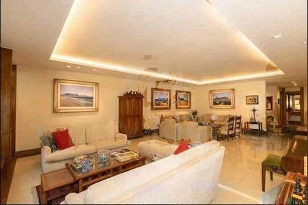 Casa à venda com 1005m², 5 quartos e 12 vagas