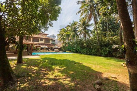 Casa à venda com 1005m², 5 quartos e 12 vagas