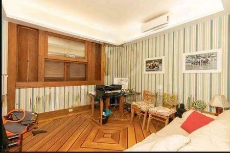 Casa à venda com 1005m², 5 quartos e 12 vagas