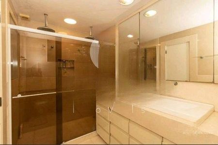 Casa à venda com 1005m², 5 quartos e 12 vagas