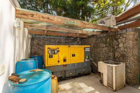 Casa à venda com 1005m², 5 quartos e 12 vagas