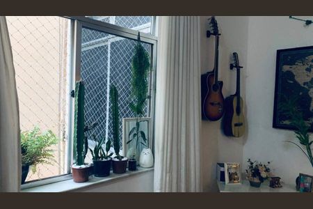 Apartamento à venda com 70m², 2 quartos e sem vaga