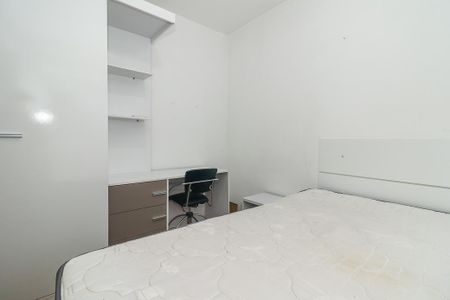 Apartamento para alugar com 75m², 3 quartos e 1 vaga Suíte