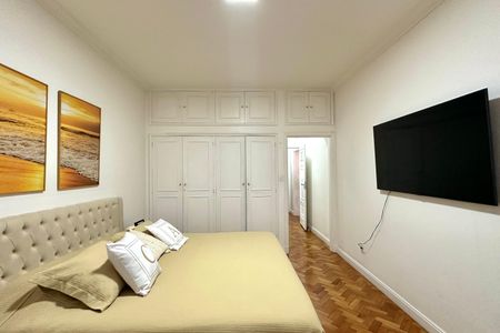 Apartamento à venda com 220m², 4 quartos e 1 vagaSuíte