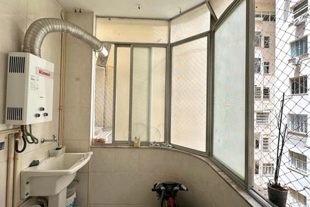 Apartamento à venda com 220m², 4 quartos e 1 vagaÁrea de Serviço