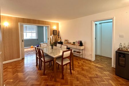 Apartamento à venda com 220m², 4 quartos e 1 vagaSala