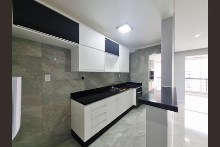 Apartamento à venda com 84m², 2 quartos e 2 vagas Apartamento à venda com 84m², 2 quartos e 2 vagasCozinha
