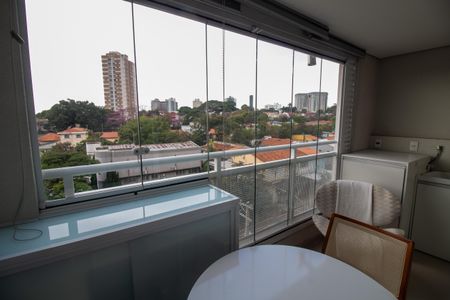 Apartamento para alugar com 26m², 1 quarto e 1 vaga Apartamento para alugar com 26m², 1 quarto e 1 vagaVaranda