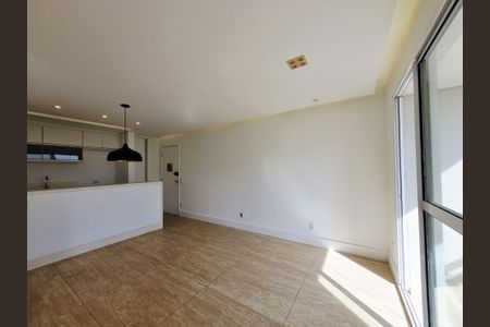 Apartamento à venda com 66m², 2 quartos e 1 vagaSala