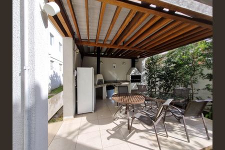 Apartamento à venda com 66m², 2 quartos e 1 vagaÁrea comum - Churrasqueira