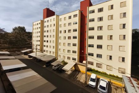 Vista Sala de apartamento à venda com 2 quartos, 65m² em Loteamento Country Ville, Campinas