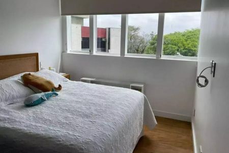 Apartamento à venda com 2 quartos, 130m² em Vila Ipojuca, São Paulo