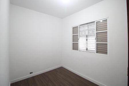 Casa à venda com 176m², 4 quartos e 2 vagasQuarto