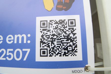 Casa à venda com 176m², 4 quartos e 2 vagasPlaca