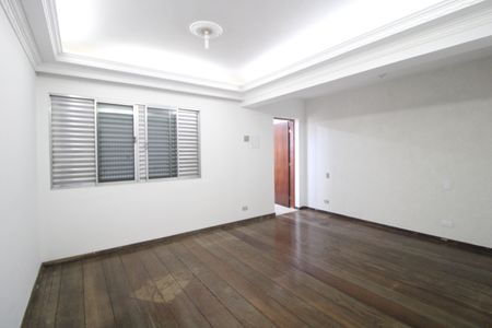 Casa à venda com 176m², 4 quartos e 2 vagasSuíte 2